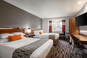 Microtel Inn & Suites by Wyndham Tifton