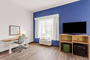 Spark by Hilton Oak Forest