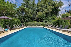 ibis Cavaillon Portes du Luberon