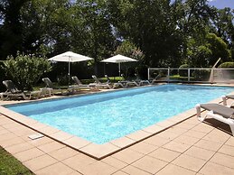 ibis Cavaillon Portes du Luberon