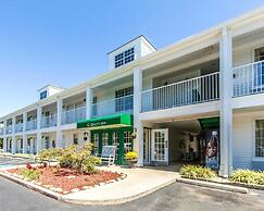 Quality Inn Decherd / Winchester