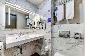 Aerostar Hotel Moscow