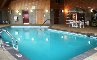 AmericInn by Wyndham Beulah