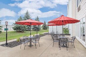 Cobblestone Suites Oshkosh