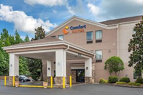Comfort Suites