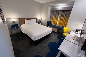 Microtel Inn & Suites by Wyndham Charlotte/Northlake