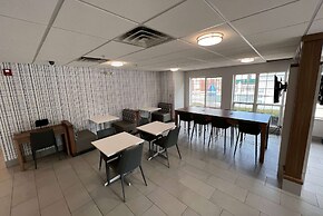 Microtel Inn & Suites by Wyndham Charlotte/Northlake