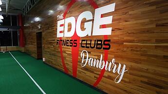 Microtel Inn & Suites by Wyndham Bethel/Danbury