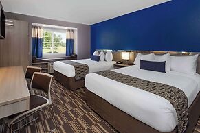 Microtel Inn & Suites by Wyndham Bethel/Danbury