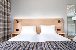 Birkebeineren Hotel & Apartments