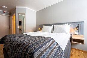 Birkebeineren Hotel & Apartments