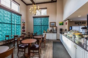 Quality Inn & Suites Silverthorne - Copper Mountain