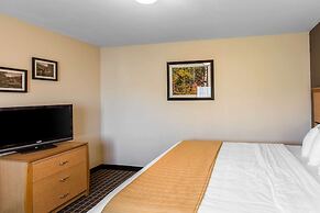 Quality Inn & Suites Silverthorne - Copper Mountain
