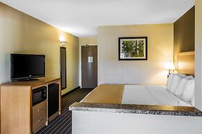 Quality Inn & Suites Silverthorne - Copper Mountain