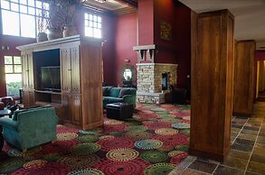 Holiday Inn Pewaukee - Milwaukee West by IHG