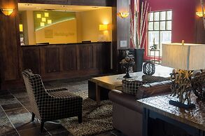 Holiday Inn Pewaukee - Milwaukee West by IHG