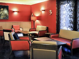ibis Autun