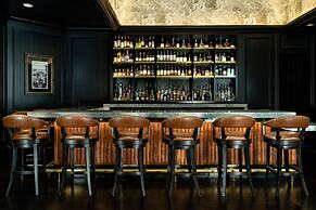 The Ritz-Carlton Coconut Grove, Miami