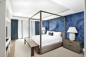 The Ritz-Carlton Coconut Grove, Miami