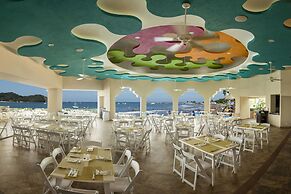 Azul Ixtapa Beach Resort and Convention Center - All Inclusive