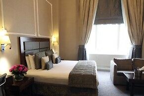 Gem Strathmore Hotel