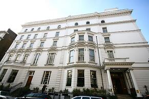 Gem Strathmore Hotel