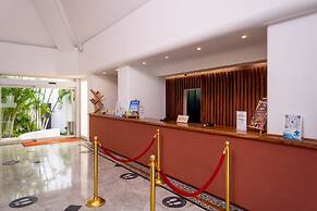 Sunset Marina Resort & Yacht Club