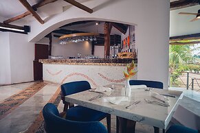 Sunset Marina Resort & Yacht Club