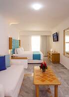 Sunset Marina Resort & Yacht Club