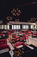 Sunset Marina Resort & Yacht Club