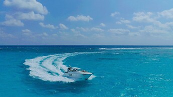 Sunset Marina Resort & Yacht Club