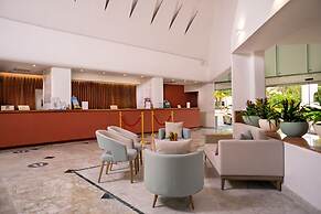 Sunset Marina Resort & Yacht Club