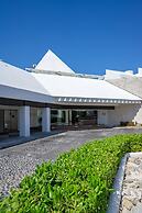 Sunset Marina Resort & Yacht Club