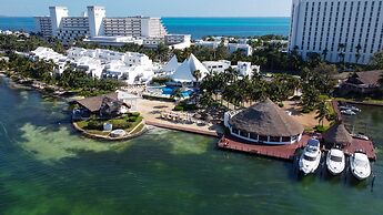 Sunset Marina Resort & Yacht Club