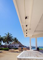 Sunset Marina Resort & Yacht Club