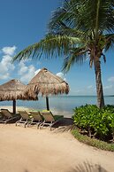 Sunset Marina Resort & Yacht Club