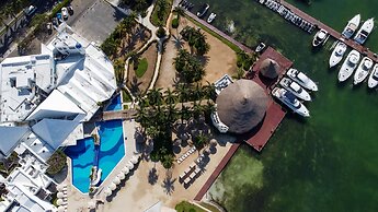 Sunset Marina Resort & Yacht Club