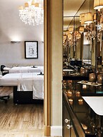 Four Seasons Hotel Prague