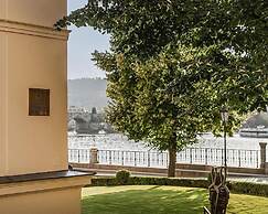 Four Seasons Hotel Prague