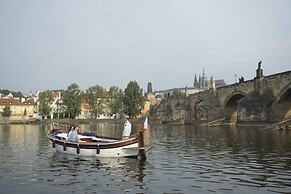 Four Seasons Hotel Prague