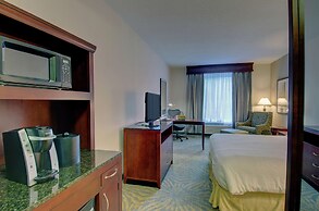 Hilton Garden Inn Norwalk