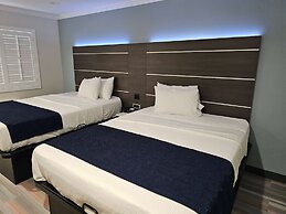 Travelodge by Wyndham Fullerton Near Anaheim