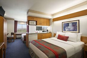 Ramada by Wyndham Bloomington I-55 and I-74 IL