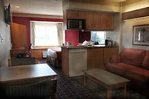 Ramada by Wyndham Bloomington I-55 and I-74 IL