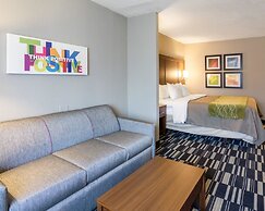 Quality Inn & Suites Ashland near Kings Dominion