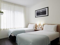 ibis Melbourne Hotel and Apartments