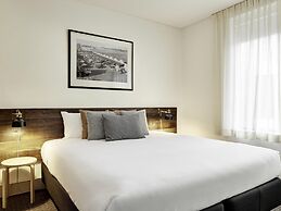 ibis Melbourne Hotel and Apartments