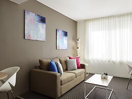 ibis Melbourne Hotel and Apartments