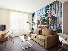 ibis Melbourne Hotel and Apartments