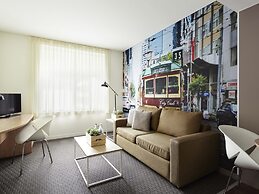 ibis Melbourne Hotel and Apartments